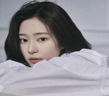 Minju quá hot trong bộ phim đặc biệt